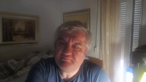 Snapshot of fukingcrazy chatting on May 15, 2026, 7:48 am fukingcrazy online show from May 15, 2026, 7:48 am