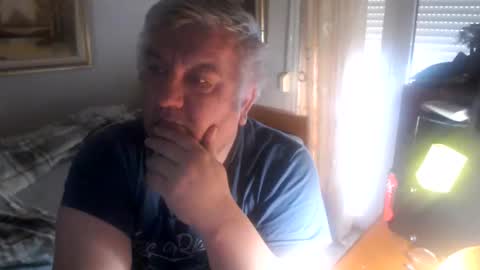 Snapshot of fukingcrazy chatting on May 17, 2026, 7:50 am fukingcrazy online show from May 17, 2026, 7:50 am