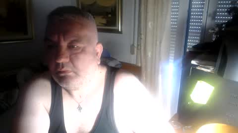Snapshot of fukingcrazy chatting on May 26, 2026, 9:49 am fukingcrazy online show from May 26, 2026, 9:49 am
