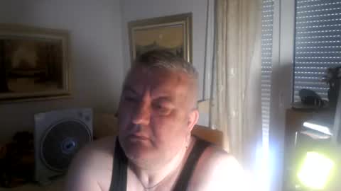 Snapshot of fukingcrazy chatting on June 14, 2026, 6:48 am fukingcrazy online show from June 14, 2026, 6:48 am