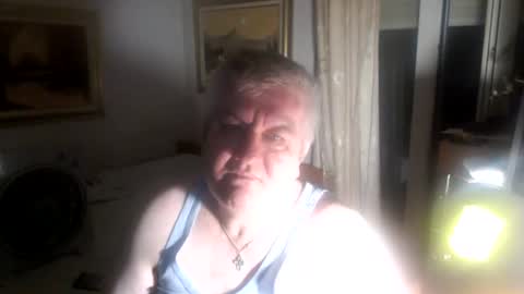 fukingcrazy online show from July 12, 2026, 6:43 pm