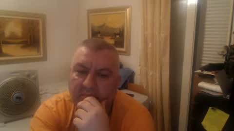 fukingcrazy online show from July 25, 2026, 2:31 am