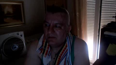 fukingcrazy online show from July 28, 2026, 4:50 pm