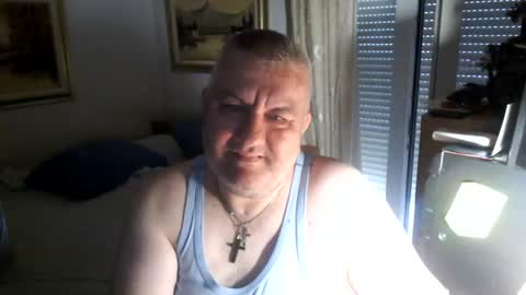 fukingcrazy online show from August 2, 2026, 7:07 am