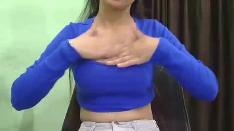 Snapshot of full_fun_girl55 chatting on October 31, 2025, 4:57 am full_fun_girl55 online show from October 31, 2025, 4:57 am