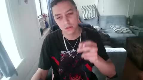 fullandready online show from June 10, 2026, 12:59 pm