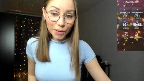 Snapshot of fun__nd__bun chatting on October 10, 2025, 1:48 am fun__nd__bun online show from October 10, 2025, 1:48 am