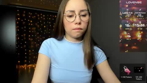 Snapshot of fun__nd__bun chatting on November 3, 2025, 1:40 am fun__nd__bun online show from November 3, 2025, 1:40 am