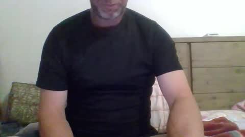 funaussieguy80 online show from April 25, 2026, 11:46 am