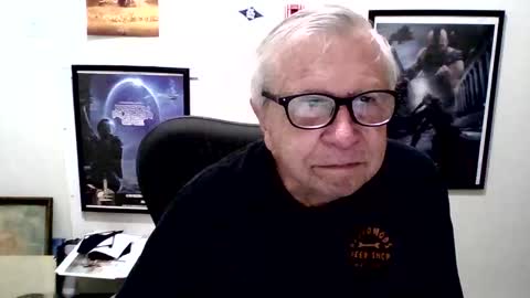 Snapshot of funclemike chatting on May 5, 2026, 1:52 pm funclemike online show from May 5, 2026, 1:52 pm