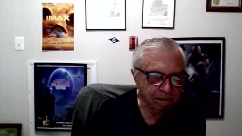 Snapshot of funclemike chatting on May 7, 2026, 4:45 pm funclemike online show from May 7, 2026, 4:45 pm