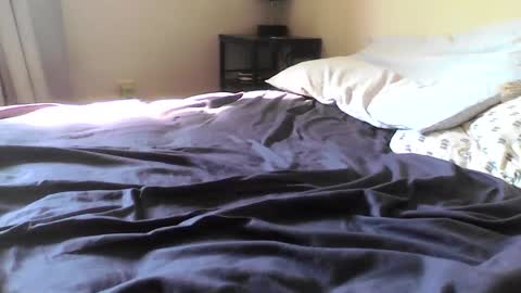 Linnys Palace online show from September 18, 2025, 2:52 pm