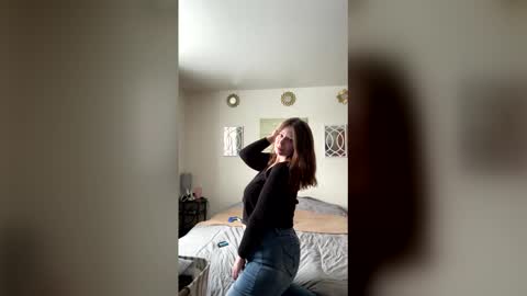 Linnys Palace online show from February 4, 2026, 5:30 pm