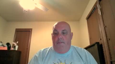 Snapshot of funguywi45 chatting on May 13, 2026, 11:51 am funguywi45 online show from May 13, 2026, 11:51 am