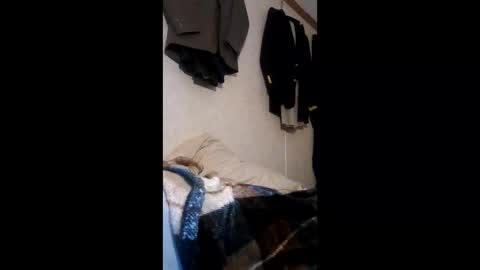 Snapshot of funinbed607918 chatting on May 17, 2026, 1:36 am funinbed607918 online show from May 17, 2026, 1:36 am