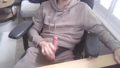 funkybits online show from November 19, 2025, 10:59 am