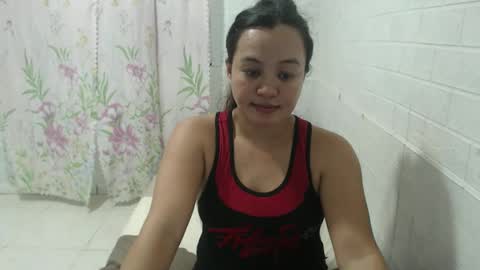 Snapshot of funluvnpinay4u chatting on November 18, 2025, 5:34 am MAE online show from November 18, 2025, 5:34 am