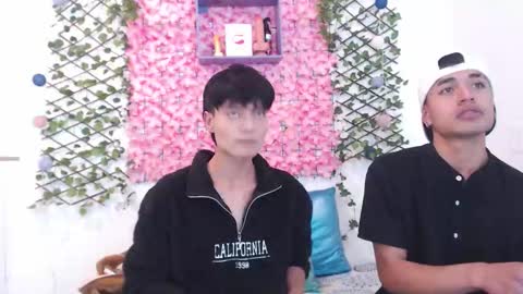 Snapshot of funny_and_horny chatting on October 15, 2025, 3:50 am funny_and_horny online show from October 15, 2025, 3:50 am