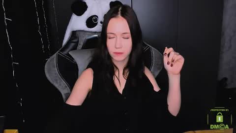 Snapshot of funny_bunny23 chatting on December 2, 2025, 5:52 pm Eva online show from December 2, 2025, 5:52 pm