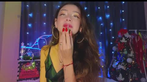 Snapshot of funny_whotsss chatting on January 2, 2025, 9:18 pm Tiffany online show from January 2, 2025, 9:18 pm