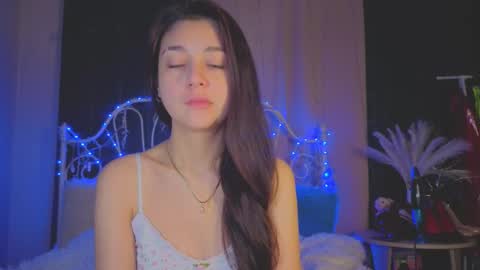 Tiffany online show from December 14, 2025, 1:22 am