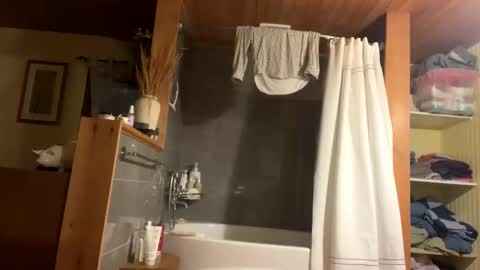 funnyfun69 online show from May 31, 2026, 4:09 am