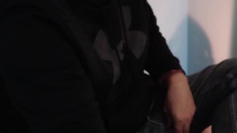 jerry online show from November 6, 2025, 6:53 pm