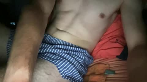 Snapshot of funpussypleaser chatting on August 3, 2026, 4:33 am funpussypleaser online show from August 3, 2026, 4:33 am
