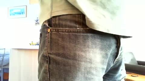 Funslimguy online show from July 30, 2026, 6:29 pm