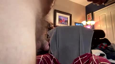 Erich online show from October 23, 2025, 11:42 am