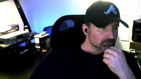 Snapshot of fuzz08 chatting on June 22, 2026, 7:05 am fuzz08 online show from June 22, 2026, 7:05 am