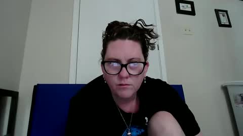 Snapshot of fuzzypeaches87 chatting on June 8, 2026, 3:23 pm fuzzypeaches87 online show from June 8, 2026, 3:23 pm