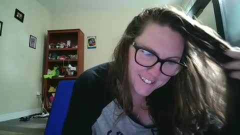 Snapshot of fuzzypeaches87 chatting on June 25, 2026, 4:55 pm fuzzypeaches87 online show from June 25, 2026, 4:55 pm