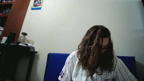 Snapshot of fuzzypeaches87 chatting on July 11, 2026, 4:43 pm fuzzypeaches87 online show from July 11, 2026, 4:43 pm
