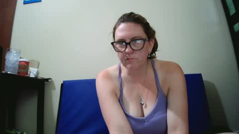 Snapshot of fuzzypeaches87 chatting on July 12, 2026, 4:53 pm fuzzypeaches87 online show from July 12, 2026, 4:53 pm