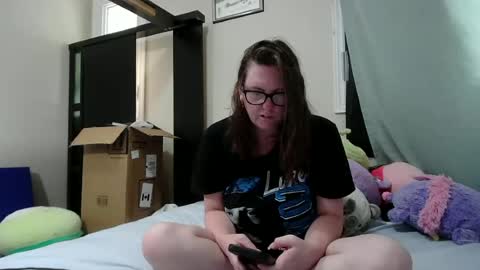 Snapshot of fuzzypeaches87 chatting on July 19, 2026, 5:05 pm fuzzypeaches87 online show from July 19, 2026, 5:05 pm