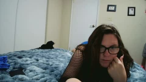 Snapshot of fuzzypeaches87 chatting on July 24, 2026, 3:59 am fuzzypeaches87 online show from July 24, 2026, 3:59 am