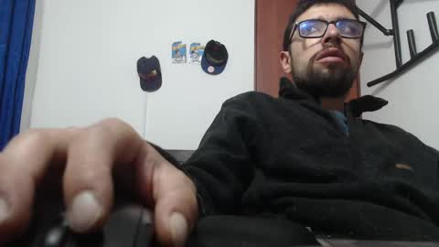 Snapshot of fvckhorneyguy chatting on March 4, 2025, 1:55 am andrew online show from March 4, 2025, 1:55 am