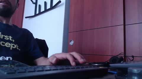 Snapshot of fvckhorneyguy chatting on March 5, 2025, 5:50 pm andrew online show from March 5, 2025, 5:50 pm