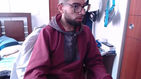 Snapshot of fvckhorneyguy chatting on February 10, 2026, 4:00 pm andrew online show from February 10, 2026, 4:00 pm