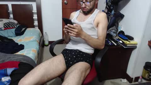 Snapshot of fvckhorneyguy chatting on March 9, 2026, 4:27 am andrew online show from March 9, 2026, 4:27 am