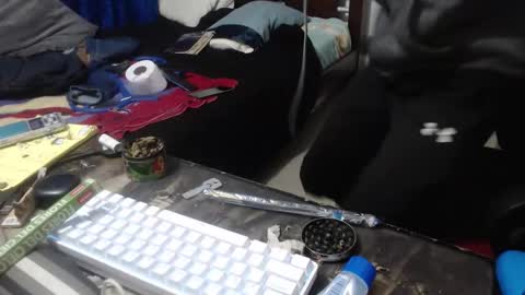 Snapshot of fvckhorneyguy chatting on March 29, 2026, 10:59 am andrew online show from March 29, 2026, 10:59 am