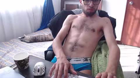 Snapshot of fvckhorneyguy chatting on June 26, 2026, 8:35 pm andrew online show from June 26, 2026, 8:35 pm
