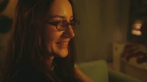 Snapshot of g_ia chatting on January 20, 2025, 10:15 pm G online show from January 20, 2025, 10:15 pm