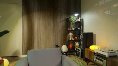 Snapshot of g_ia chatting on November 14, 2025, 6:39 pm G online show from November 14, 2025, 6:39 pm