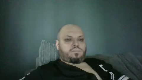 Snapshot of g_l_u_s_g_a_n chatting on November 27, 2025, 9:33 am Glusgan online show from November 27, 2025, 9:33 am