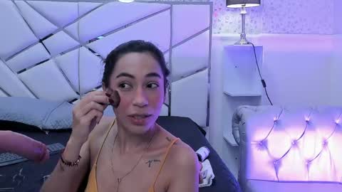 gabbieskinny online show from April 23, 2026, 10:14 am