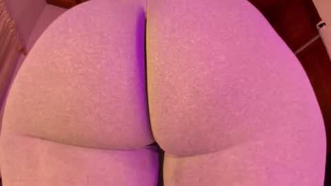 G A B R I E L A   online show from February 3, 2026, 6:22 am