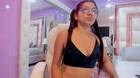 Snapshot of gabby_monroe chatting on June 22, 2026, 12:13 pm Gabby online show from June 22, 2026, 12:13 pm