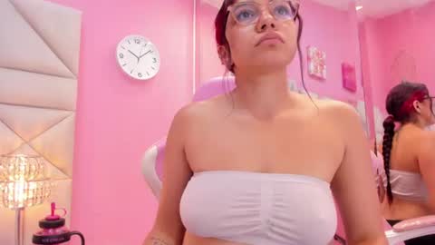 Snapshot of gabby_monroe chatting on June 26, 2026, 12:20 pm Gabby online show from June 26, 2026, 12:20 pm